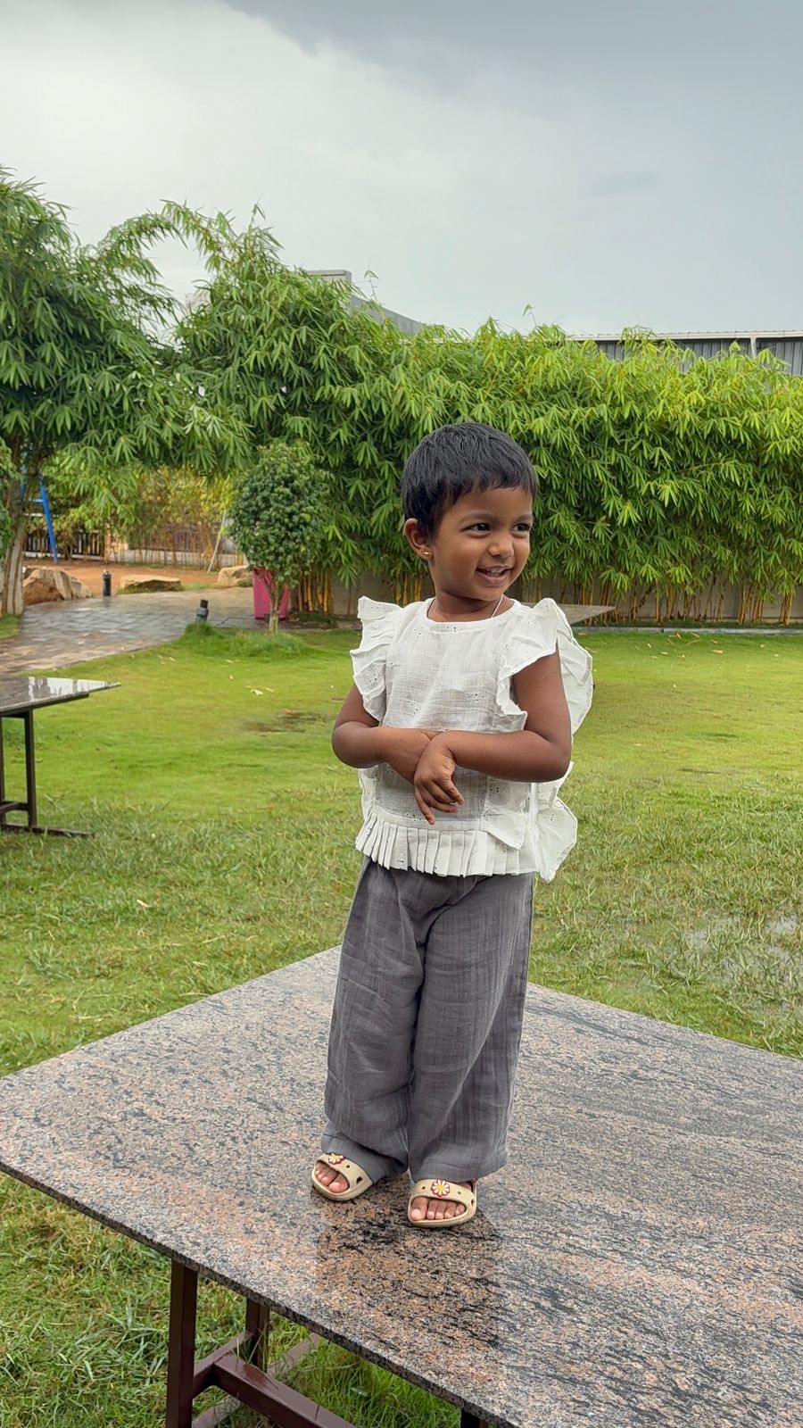 Girls Muslin pant set